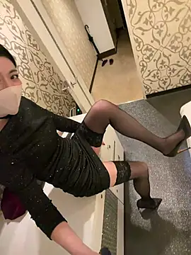 akimix xoxo online show from April 15, 12:10 pm