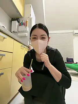 akimix xoxo online show from March 20, 11:11 am