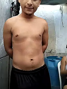 Snapshot of fer_luna chatting on October 28, 8:19 pm fer luna online show from October 28, 8:19 pm