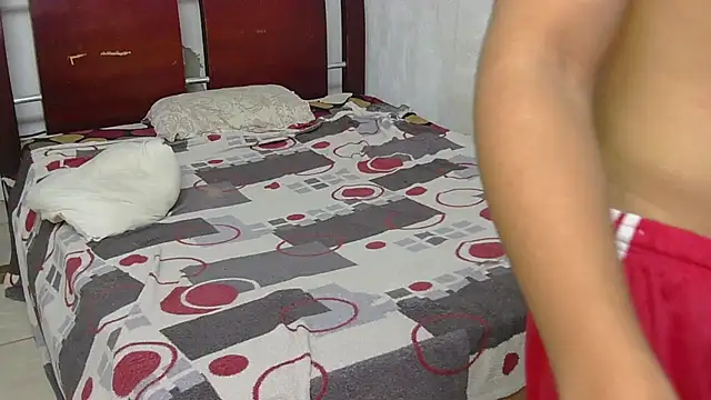 Snapshot of fer_luna chatting on November 14, 8:23 pm fer luna online show from November 14, 8:23 pm