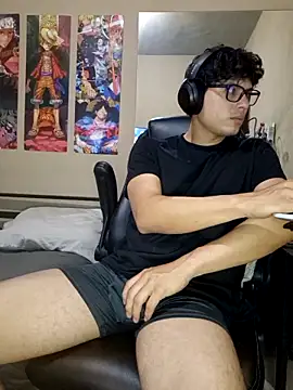 Ais B10 online show from March 3, 4:19 am