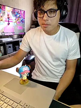 Ais B10 online show from March 21, 8:13 pm