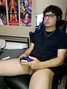 Ais B10 online show from March 2, 5:08 am