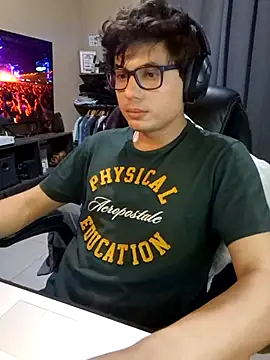 Ais B10 online show from March 26, 3:05 am