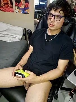 Ais B10 online show from March 5, 2:41 am