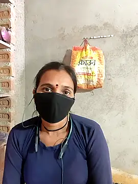 Snapshot of Hot_nenshi chatting on October 29, 3:38 am Hot nenshi online show from October 29, 3:38 am