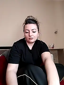 Gabrielaalialiali online show from February 20, 8:49 am