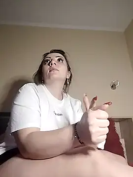 Gabrielaalialiali online show from February 15, 9:14 pm