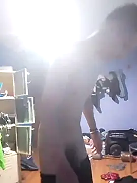 Ojitosbrrr online show from November 28, 1:28 am