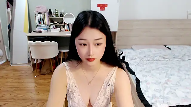 Snapshot of TT-07 chatting on October 31, 1:52 pm TT-07 online show from October 31, 1:52 pm