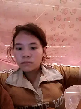 Snapshot of Bany_x chatting on November 11, 6:41 am Bany x online show from November 11, 6:41 am