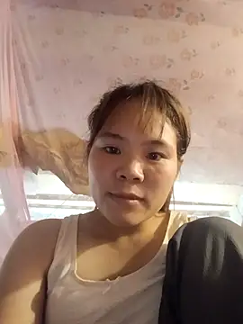 Snapshot of Bany_x chatting on November 6, 5:00 am Bany x online show from November 6, 5:00 am