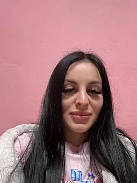 Snapshot of Alexiaaa121 chatting on November 19, 10:10 pm Alexiaaa121 online show from November 19, 10:10 pm