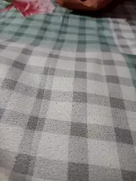 Snapshot of Best_couple2001 chatting on November 4, 4:44 pm Best couple2001 online show from November 4, 4:44 pm