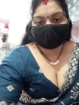 Snapshot of Best_couple2001 chatting on November 25, 6:58 am Best couple2001 online show from November 25, 6:58 am