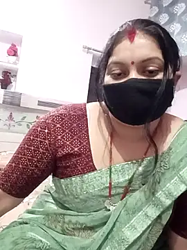 Snapshot of Best_couple2001 chatting on November 12, 7:01 am Best couple2001 online show from November 12, 7:01 am