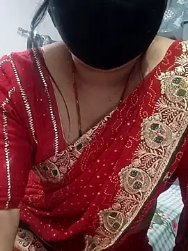 Snapshot of Best_couple2001 chatting on November 10, 6:07 am Best couple2001 online show from November 10, 6:07 am