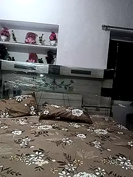 Snapshot of Best_couple2001 chatting on November 23, 7:07 am Best couple2001 online show from November 23, 7:07 am