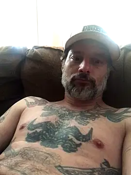 Snapshot of MuffledChase94 chatting on October 24, 3:33 pm MuffledChase94 online show from October 24, 3:33 pm