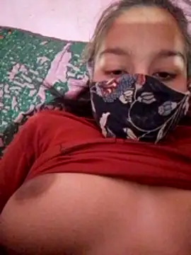 Poonam12A online show from December 18, 8:34 pm