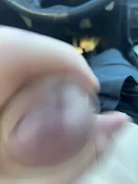 Snapshot of grossebite12335 chatting on November 28, 12:16 pm grossebite12335 online show from November 28, 12:16 pm