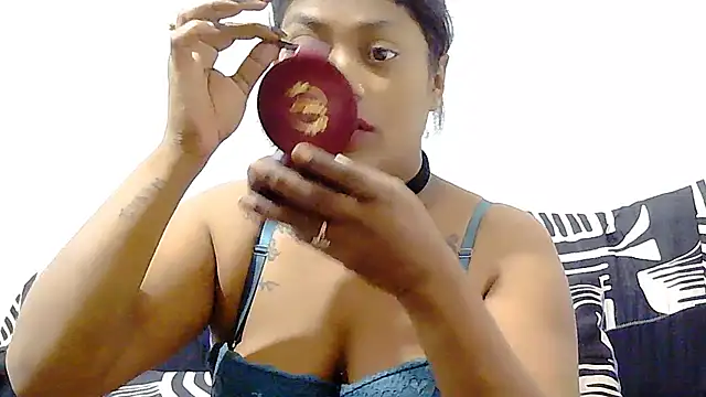 DOVE85 online show from November 27, 4:40 pm