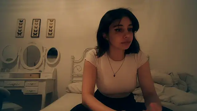 bellefleurrr online show from February 23, 10:32 pm