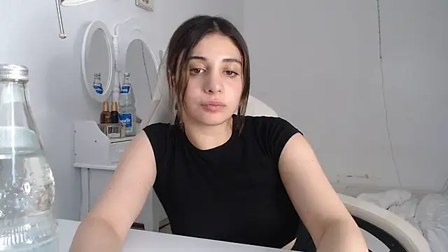 Snapshot of bellefleurrr chatting on July 13, 6:07 pm bellefleurrr online show from July 13, 6:07 pm