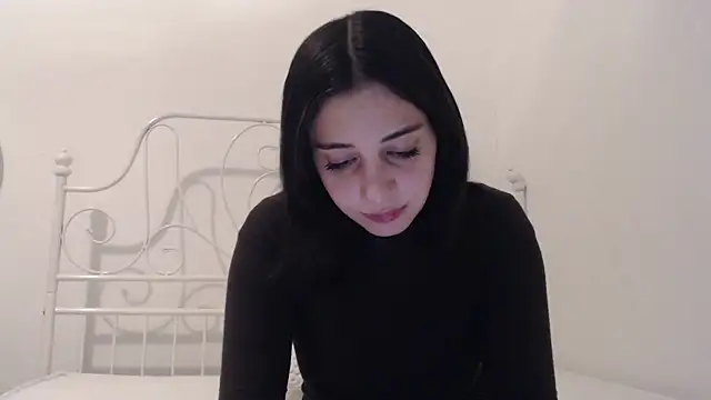 bellefleurrr online show from April 8, 6:42 pm