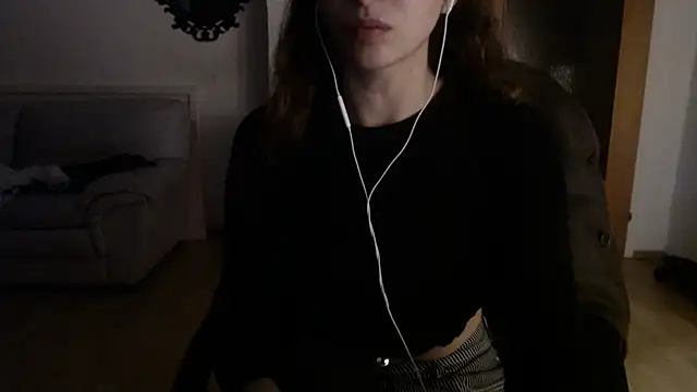 Snapshot of bellefleurrr chatting on November 11, 11:09 pm bellefleurrr online show from November 11, 11:09 pm