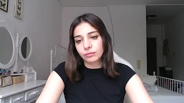 Snapshot of bellefleurrr chatting on June 8, 8:59 am bellefleurrr online show from June 8, 8:59 am