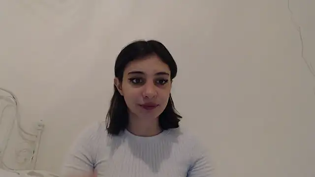 bellefleurrr online show from March 13, 2:27 am