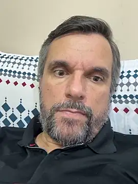 Snapshot of Crave_Me chatting on October 28, 9:47 pm Crave Me online show from October 28, 9:47 pm