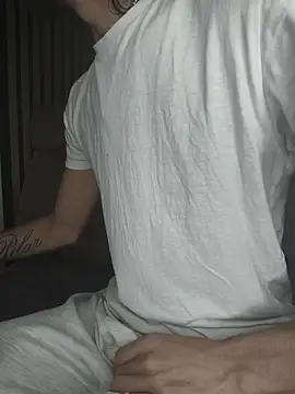 findomhot online show from November 23, 12:15 pm