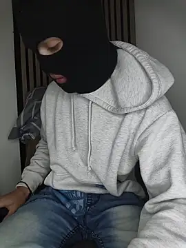 findomhot online show from November 27, 11:32 am