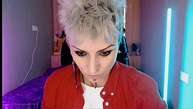 Sweet-n-Strong online show from February 19, 6:32 am