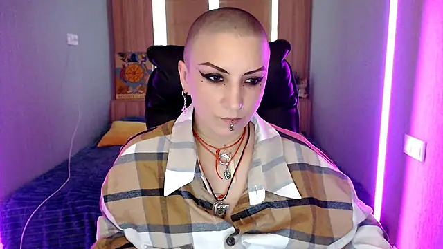 Sweet-n-Strong online show from April 11, 7:45 am