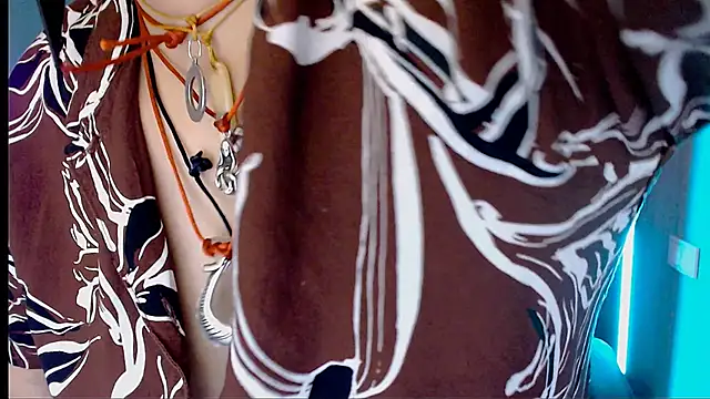 Sweet-n-Strong online show from March 5, 11:51 am