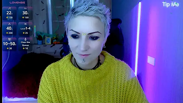 Snapshot of Sweet-n-Strong chatting on November 2, 8:52 am Sweet-n-Strong online show from November 2, 8:52 am