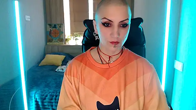 Sweet-n-Strong online show from April 8, 5:20 am