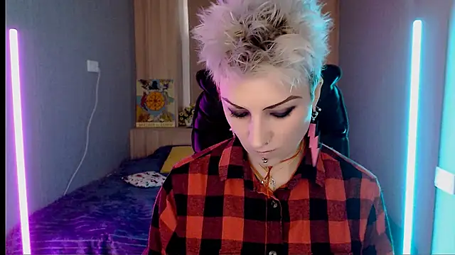 Sweet-n-Strong online show from February 12, 1:11 pm