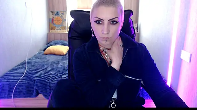 Sweet-n-Strong online show from May 13, 11:17 am