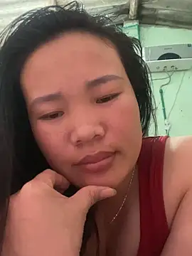 Snapshot of Macy-y chatting on October 24, 2:49 pm Macy-y online show from October 24, 2:49 pm