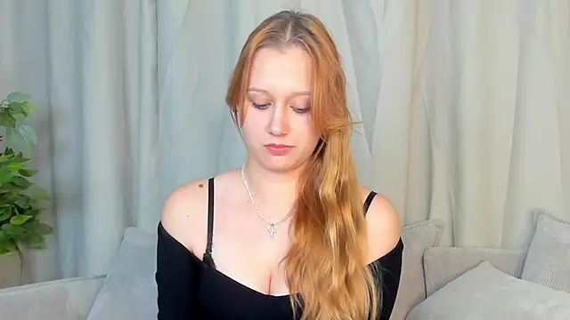 Charil Wilson online show from November 15, 4:16 am