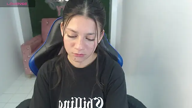 velvetvixen t online show from November 13, 7:18 pm