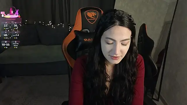 Snapshot of Mulan_Lo chatting on December 17, 6:13 pm Mulan Lo online show from December 17, 6:13 pm