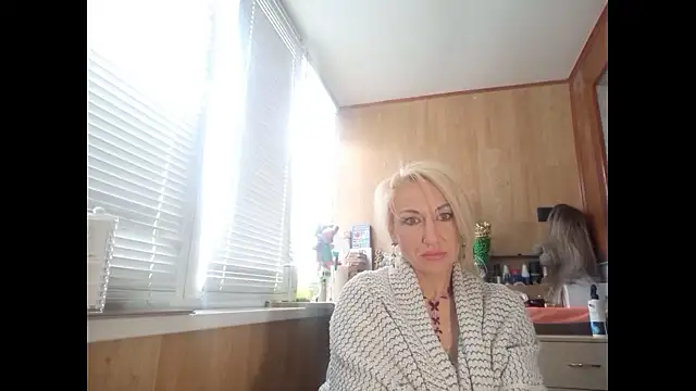 LilaniLoverx online show from April 14, 11:26 am