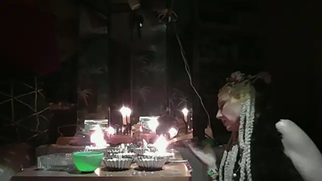 LilaniLoverx online show from February 4, 9:54 pm