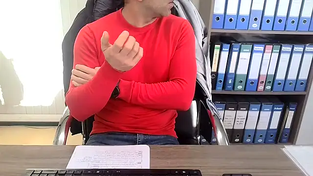 Evasionee online show from February 13, 7:30 am