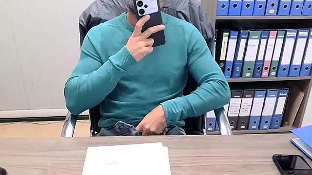 Evasionee online show from October 30, 8:01 am